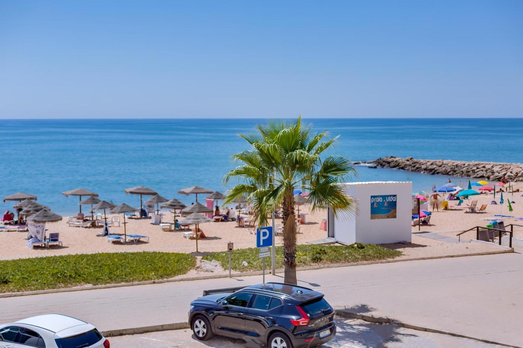 Ferienwohnung Quarteira 2Q Frente Mar Exterior foto